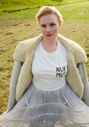 BRAND NEW // NUR MUT.T-SHIRT // LIMITED EDITION